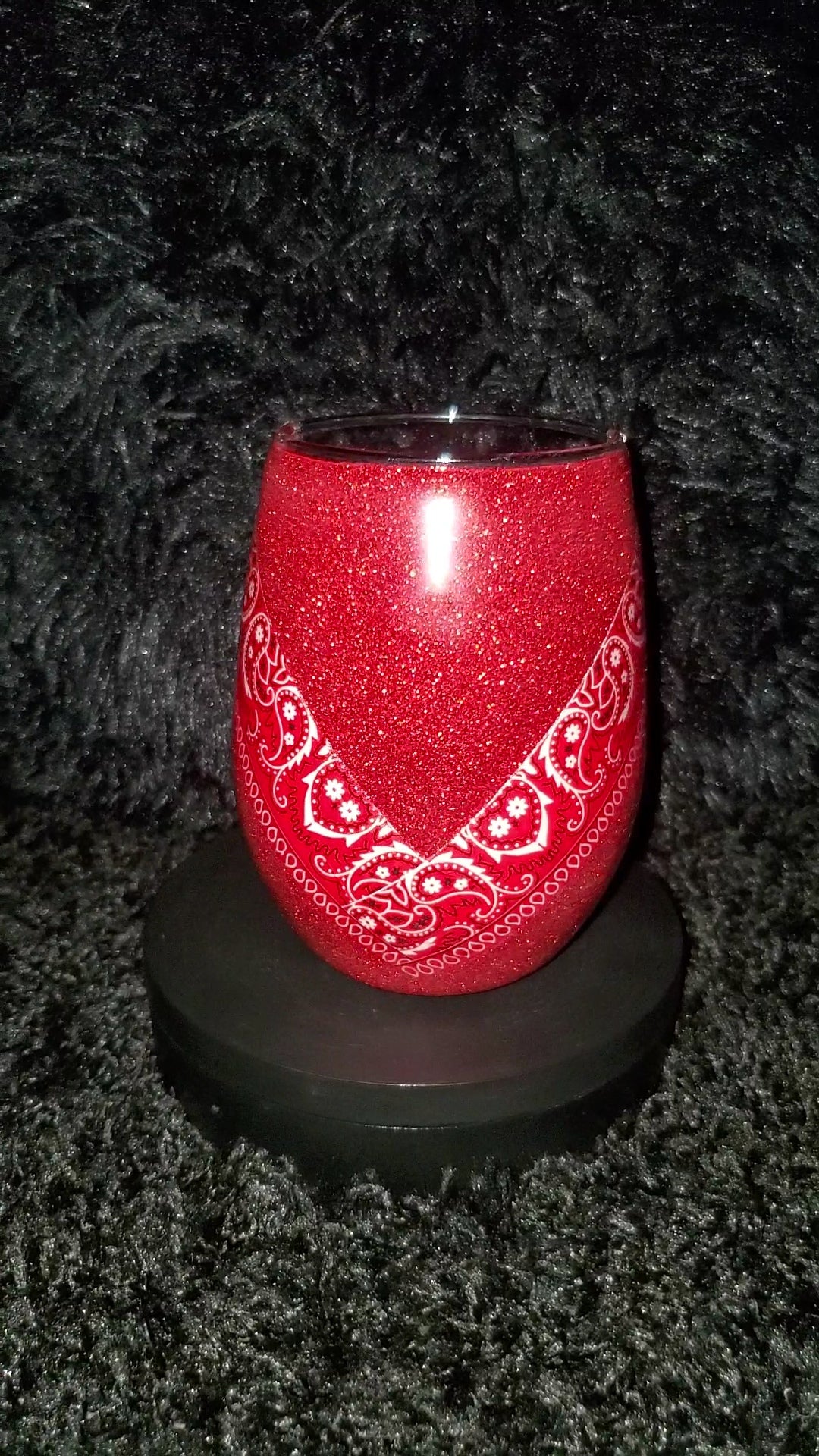 Red Bandana And Glitter Stemless Wineglass